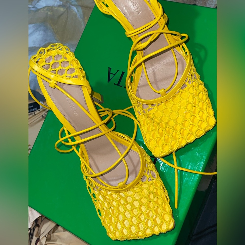 Bottega Veneta stretch sandal 36.5